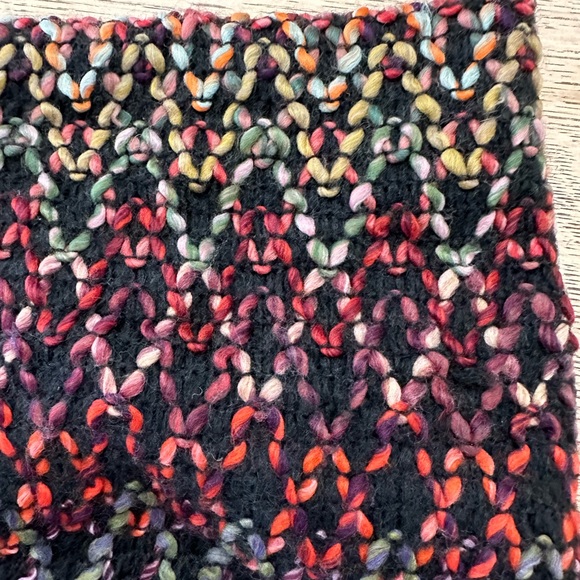 Colorful Warm Infinity Scarf women’s - Picture 8 of 8